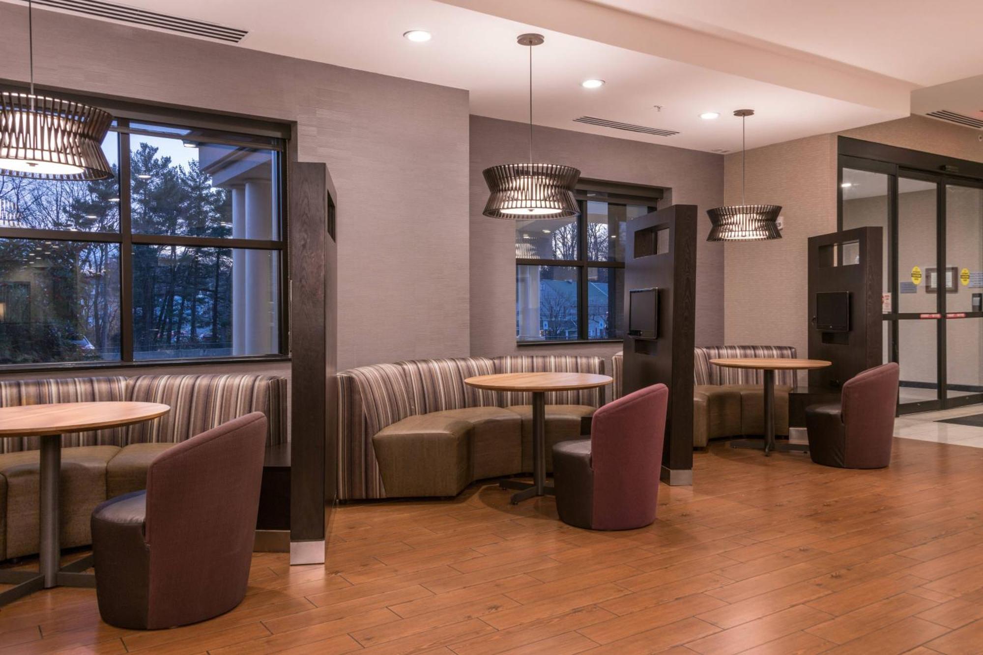 Courtyard By Marriott Newark-University Of Delaware Kültér fotó
