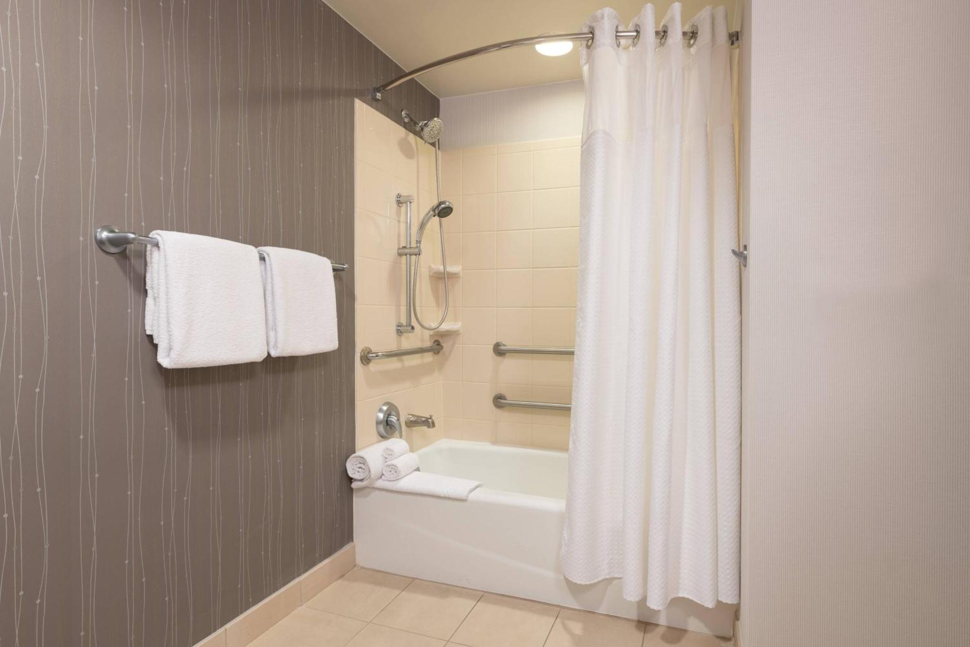 Courtyard By Marriott Newark-University Of Delaware Kültér fotó