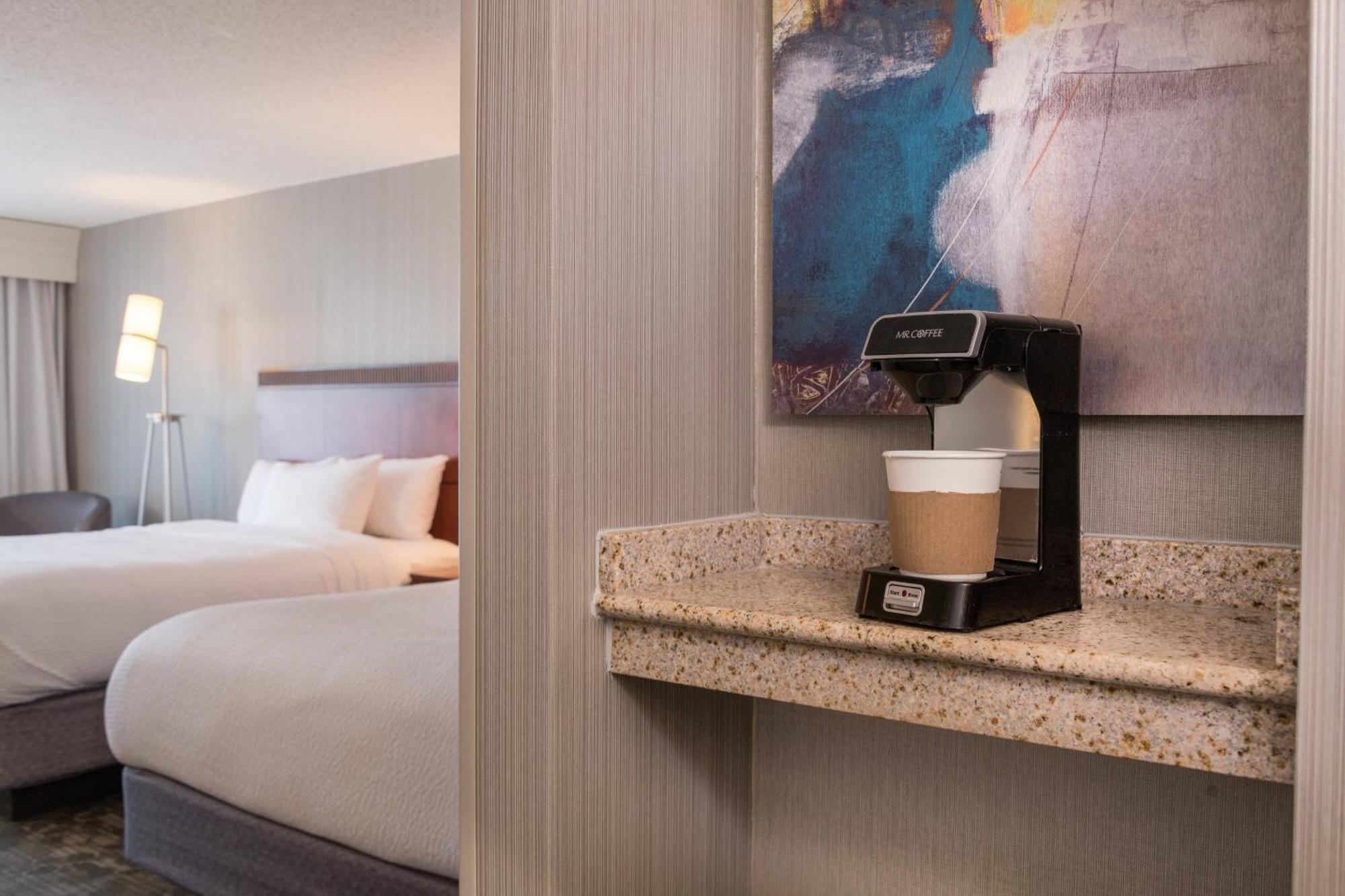 Courtyard By Marriott Newark-University Of Delaware Kültér fotó